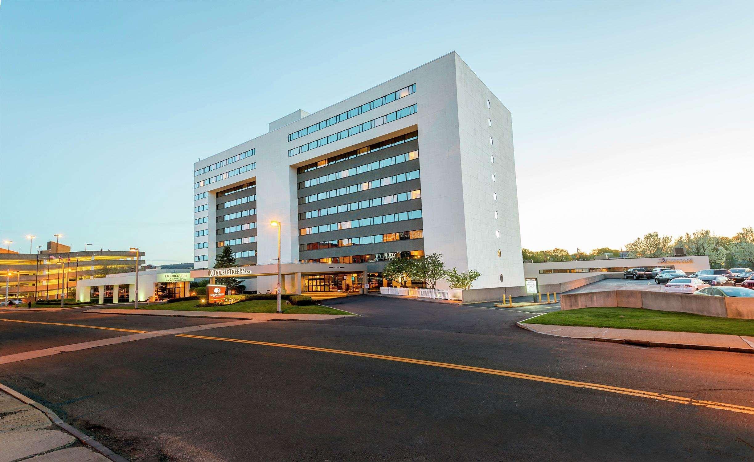 Hotel Doubletree By Hilton Binghamton Exterior foto