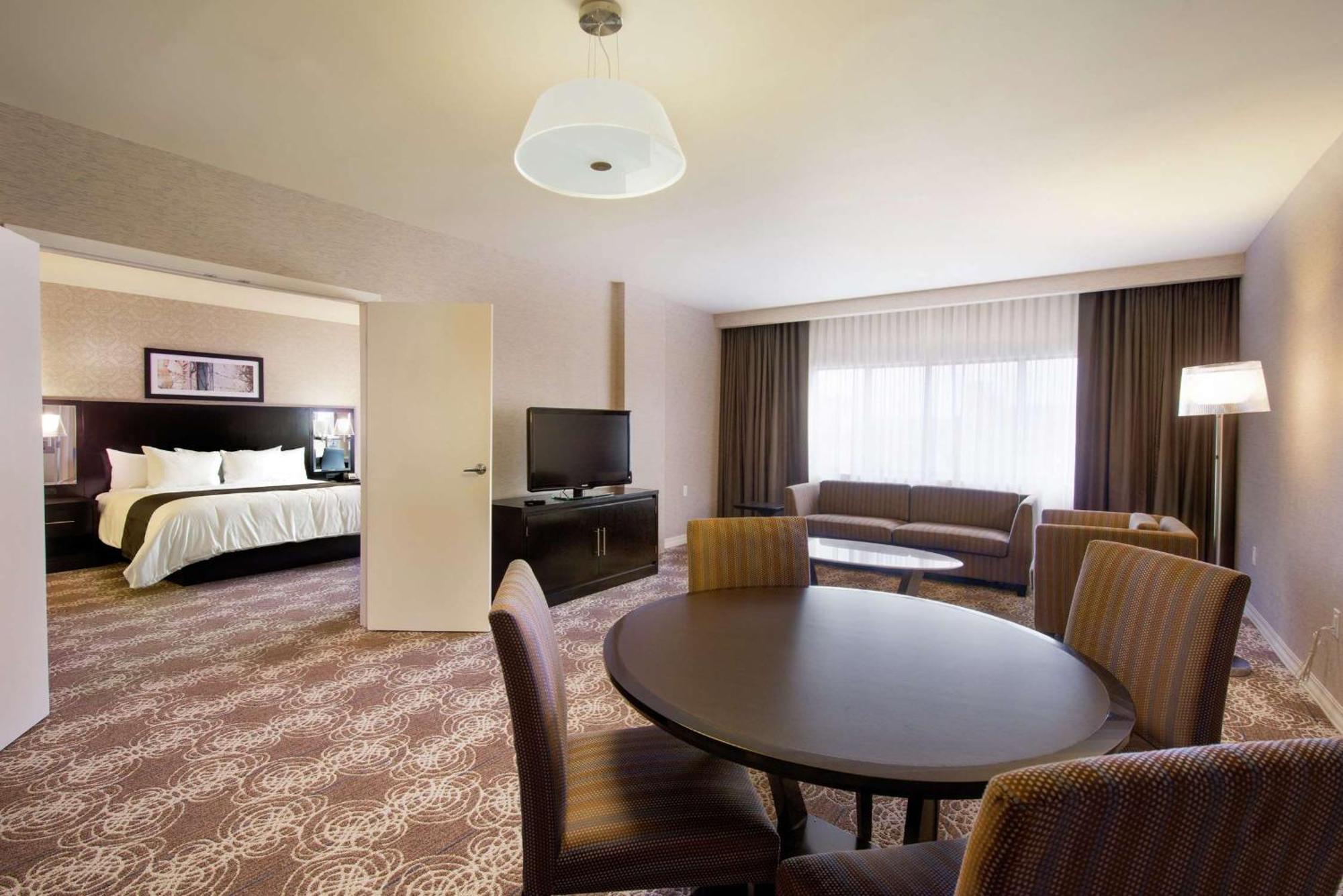 Hotel Doubletree By Hilton Binghamton Exterior foto